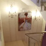 Pensión Hostal Flor De Lis- Lojo 2*
