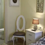 Hostal Flor De Lis- Lojo