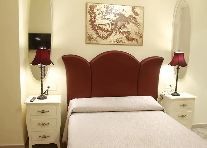 Hostal Flor De Lis- Lojo Conil De La Frontera