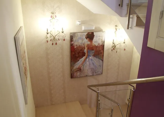 Casa de hóspedes Hostal Flor De Lis- Lojo 2*