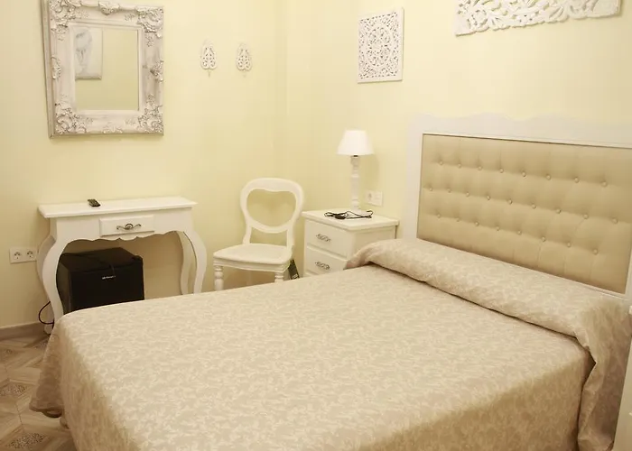 Pensión Hostal Flor De Lis- Lojo Conil De La Frontera