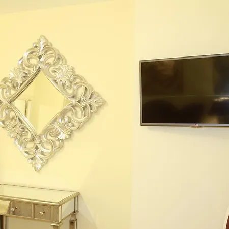 Pensjonat Hostal Flor De Lis- Lojo Conil De La Frontera