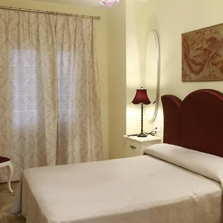 Pensjonat Hostal Flor De Lis- Lojo Conil De La Frontera